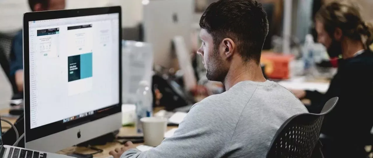 服装跨境卷到窒息？还不知道这招，真的要被淘汰了...